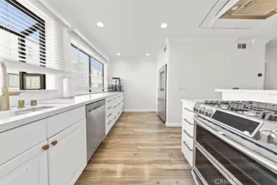 15035 Nordhoff Street #112, North Hills, CA 91343 - Photo 15