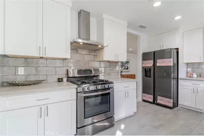 432 W Garfield Avenue, Glendale, CA 91204 - Photo 15