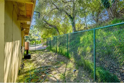 3770 Hillway Drive, Glendale, CA 91208 - Photo 17