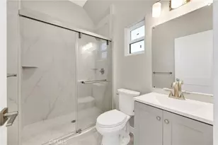 1055 Allen, Glendale, CA 91201 - Photo 17