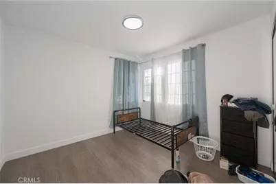 11214 Woodley, Granada Hills, CA 91344 - Photo 13