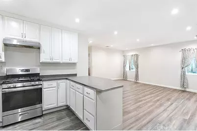 15439 Hart Street, Van Nuys, CA 91406 - Photo 27