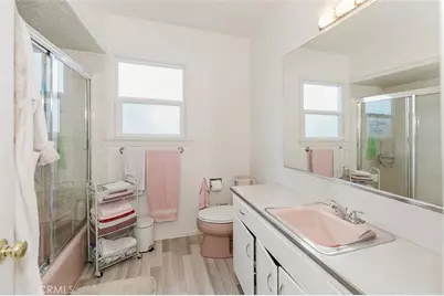 15439 Hart Street, Van Nuys, CA 91406 - Photo 15