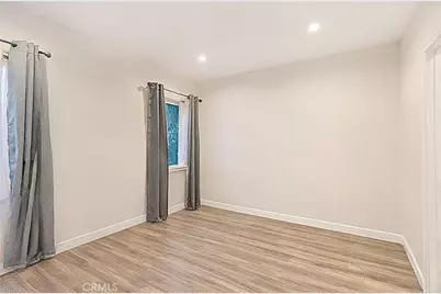 15439 Hart Street, Van Nuys, CA 91406 - Photo 31