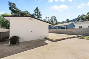 10143 Oro Vista Ave, Sunland, CA 91040 - Photo 27