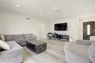 20437 Septo St, Chatsworth, CA 91311 - Photo 7