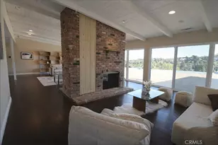 20216 Delita Dr, Woodland Hills, CA 91364 - Photo 5