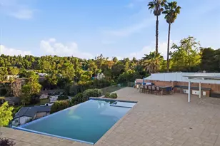 20216 Delita Dr, Woodland Hills, CA 91364 - Photo 25