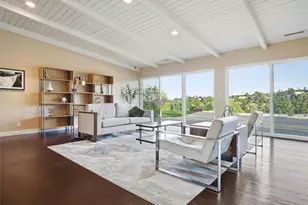 20216 Delita Dr, Woodland Hills, CA 91364 - Photo 5