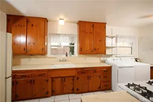 4630 Willalee Ave, La Crescenta, CA 91214 - Photo 9