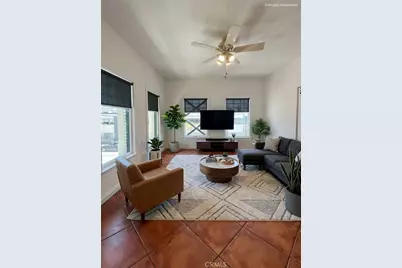 2121 James M Wood Boulevard #224, Los Angeles, CA 90006 - Photo 1