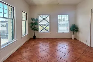 2121 James M Wood Blvd, Los Angeles, CA 90006 - Photo 3