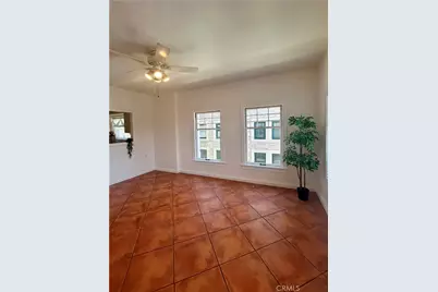 2121 James M Wood Boulevard #224, Los Angeles, CA 90006 - Photo 5