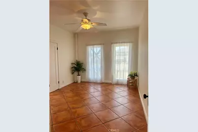 2121 James M Wood Boulevard #224, Los Angeles, CA 90006 - Photo 9