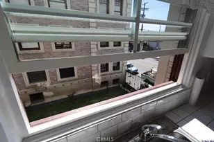 2121 James M Wood Blvd, Los Angeles, CA 90006 - Photo 23