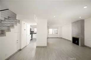 10214 Samoa, Tujunga, CA 91042 - Photo 3