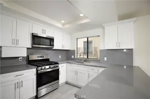 10214 Samoa, Tujunga, CA 91042 - Photo 7