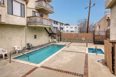 10214 Samoa #25, Tujunga, CA 91042 - Photo 19