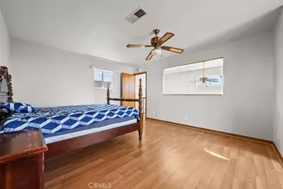 8676 Sky Line Drive, Pinon Hills, CA 92372 - Photo 23