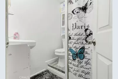 7007 Murietta Avenue, Van Nuys, CA 91405 - Photo 29