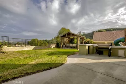 28030 Kenton, Saugus, CA 91350 - Photo 25