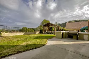 28030 Kenton, Saugus, CA 91350 - Photo 25