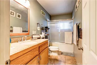 201 S Benton, Los Angeles, CA 90057 - Photo 19