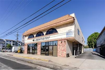 14845 Magnolia Boulevard #204, Sherman Oaks, CA 91403 - Photo 1