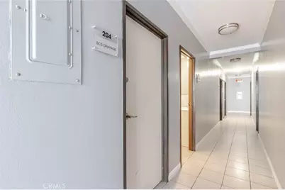 14845 Magnolia Boulevard #204, Sherman Oaks, CA 91403 - Photo 13