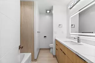 949 N Kings, West Hollywood, CA 90069 - Photo 27