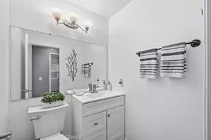45664 Balmoral Ct, Lancaster, CA 93534 - Photo 9