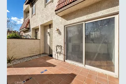 17951 River Circle #3, Canyon Country, CA 91387 - Photo 3