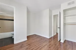 17951 River Cir, Canyon Country, CA 91387 - Photo 31