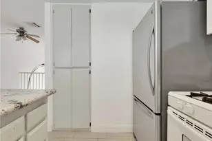 17951 River Cir, Canyon Country, CA 91387 - Photo 17