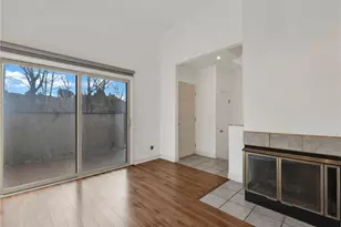 17951 River Cir, Canyon Country, CA 91387 - Photo 7