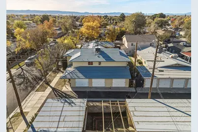 44702 Fig Avenue, Lancaster, CA 93534 - Photo 9