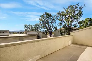 15760 Midwood, Granada Hills, CA 91344 - Photo 9