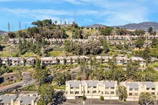 15760 Midwood, Granada Hills, CA 91344 - Photo 39