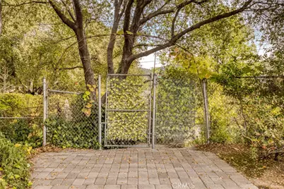 1898 1898 Bonita Dr, Glendale, CA 91208 - Photo 45