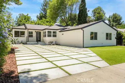 19120 Bessemer, Tarzana, CA 91335 - Photo 1