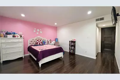 608 Hawthorne Street #E, Glendale, CA 91204 - Photo 21
