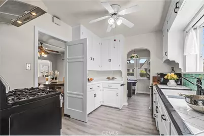 1909 Eden Avenue, Glendale, CA 91206 - Photo 15
