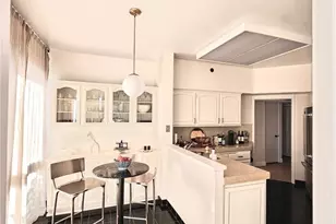 222 Monterey Rd, Glendale, CA 91206 - Photo 11