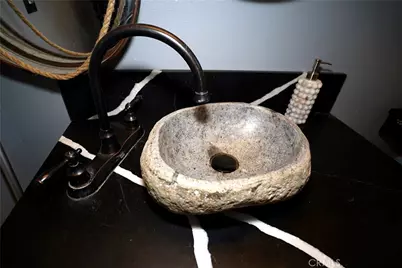 18954 Sherman Way #3, Reseda, CA 91335 - Photo 25