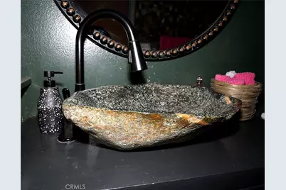 18954 Sherman Way #3, Reseda, CA 91335 - Photo 37