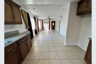 10931 Anzac, Los Angeles, CA 90059 - Photo 15