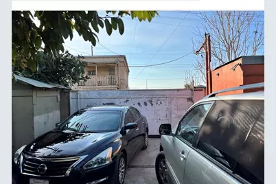 10931 Anzac, Los Angeles, CA 90059 - Photo 33