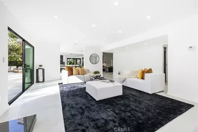 20101 Greenbriar, Tarzana, CA 91356 - Photo 11