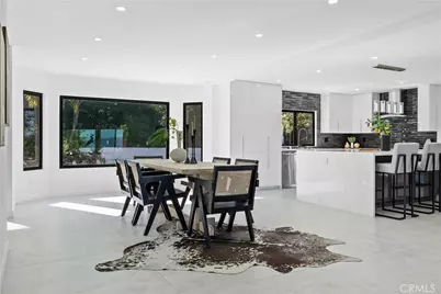 20101 Greenbriar, Tarzana, CA 91356 - Photo 7