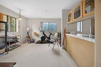 825 E Maple Street #3, Glendale, CA 91205 - Photo 11